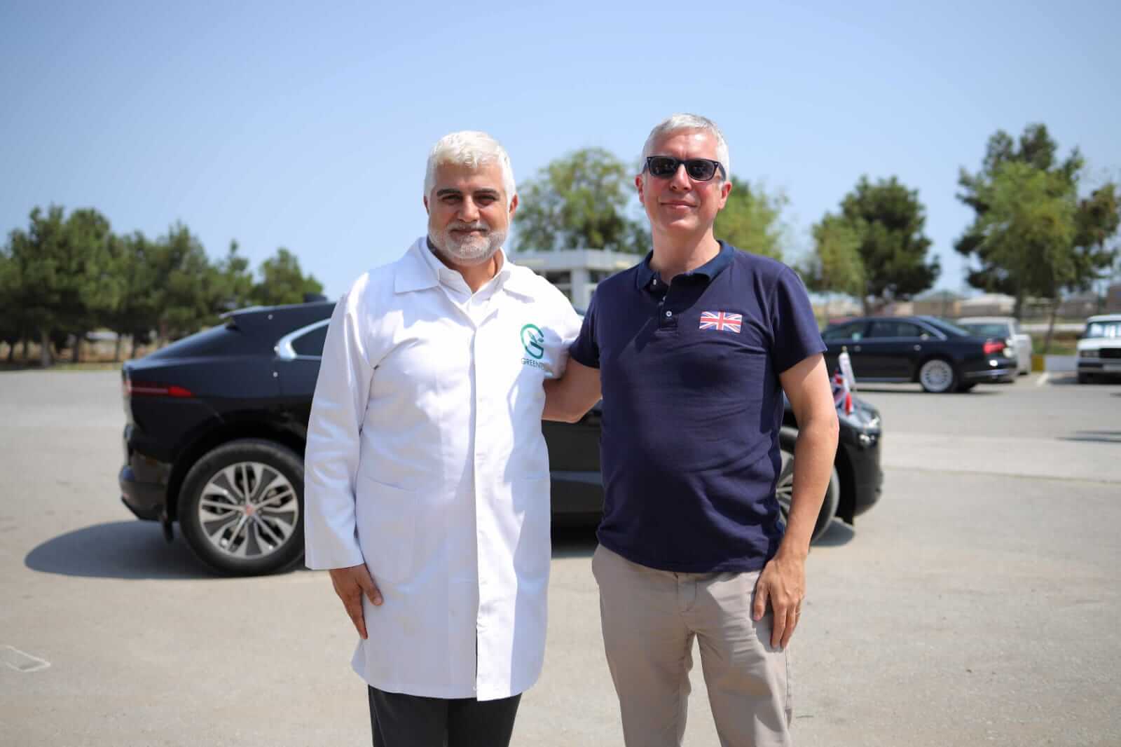 Birləşmiş Krallığın Azərbaycandakı səfiri Tahir Gözelin “GreenTech” müəssisəsini ziyarət edib