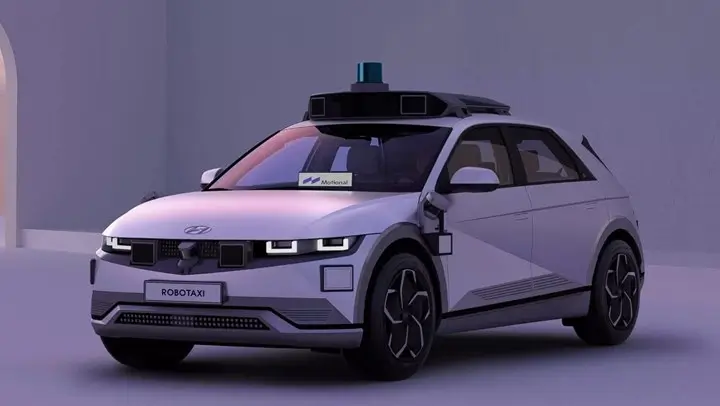 "Waymo" robot taksi xidməti üçün "Hyundai" ilə danışıqlar aparır