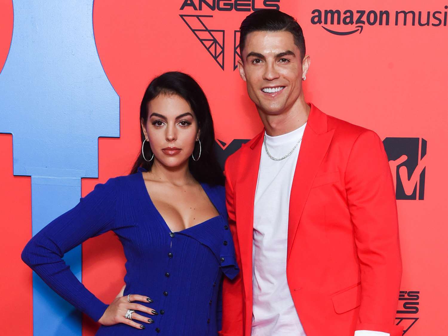 Georgina Rodriguez: "Ronaldonun "Mançester Yunayted"dən ayrılmaq qərarı məni xoşbəxt etdi"
