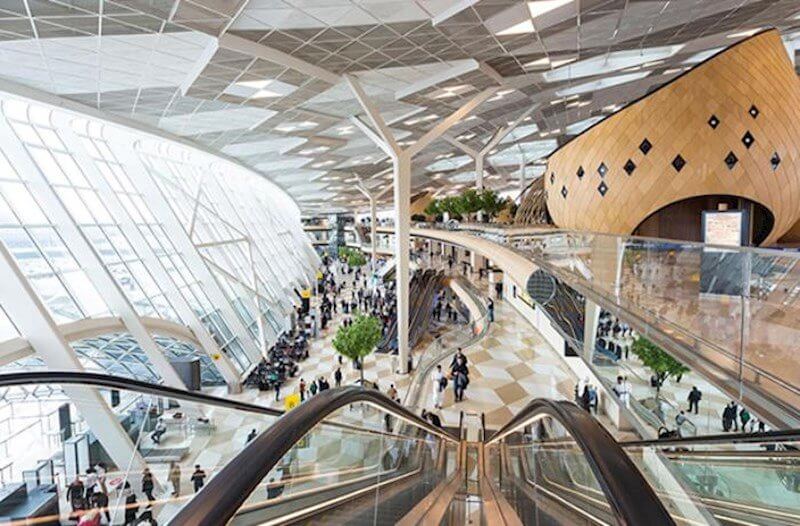 Azərbaycana hava nəqliyyatı ilə səfər edənlərin sayı 34%-dən çox artıb