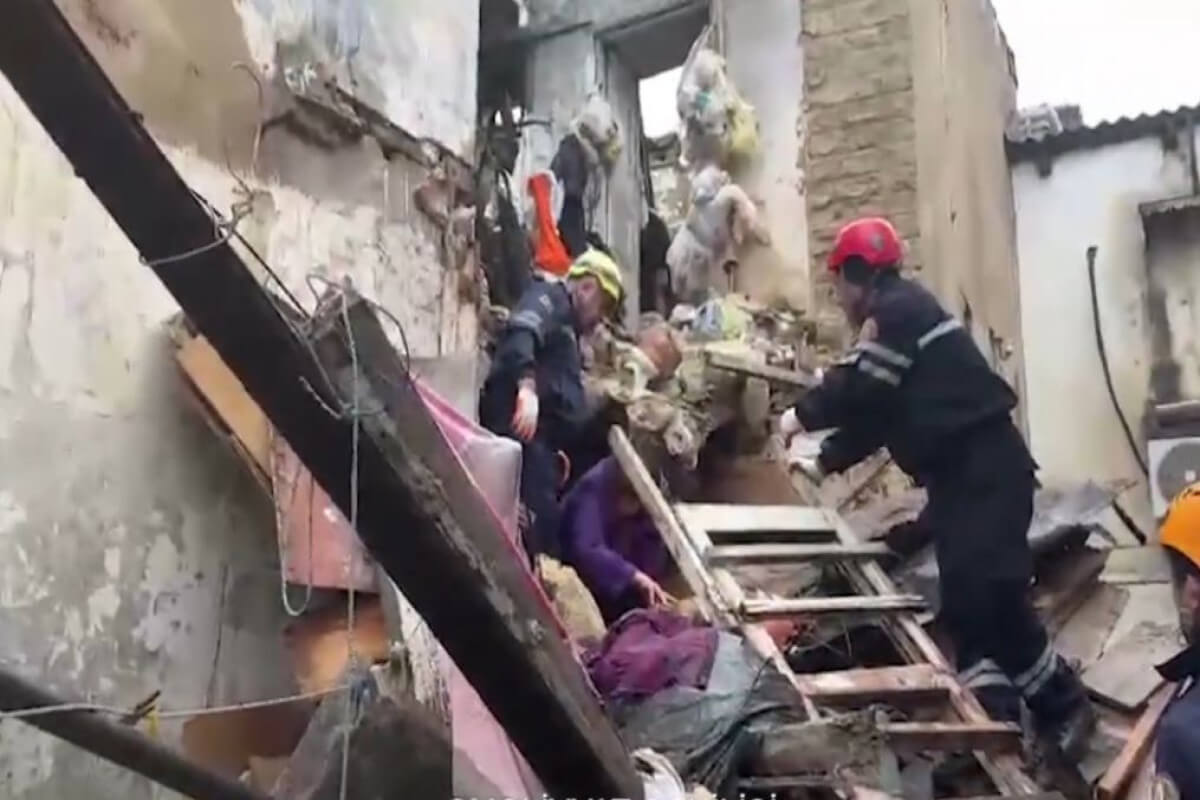 Yasamalda yaşayış evində uçqun olub, bir nəfər dağıntı altından çıxarılıb