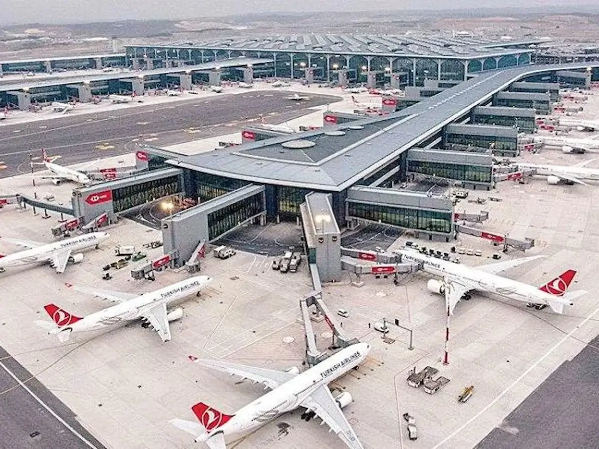 Türkiyənin hava limanlarında “narıncı” təhlükə səviyyəsi elan edilib