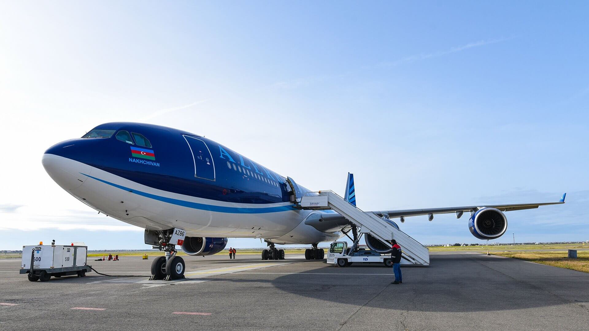 AZAL-a işçi axtarılır