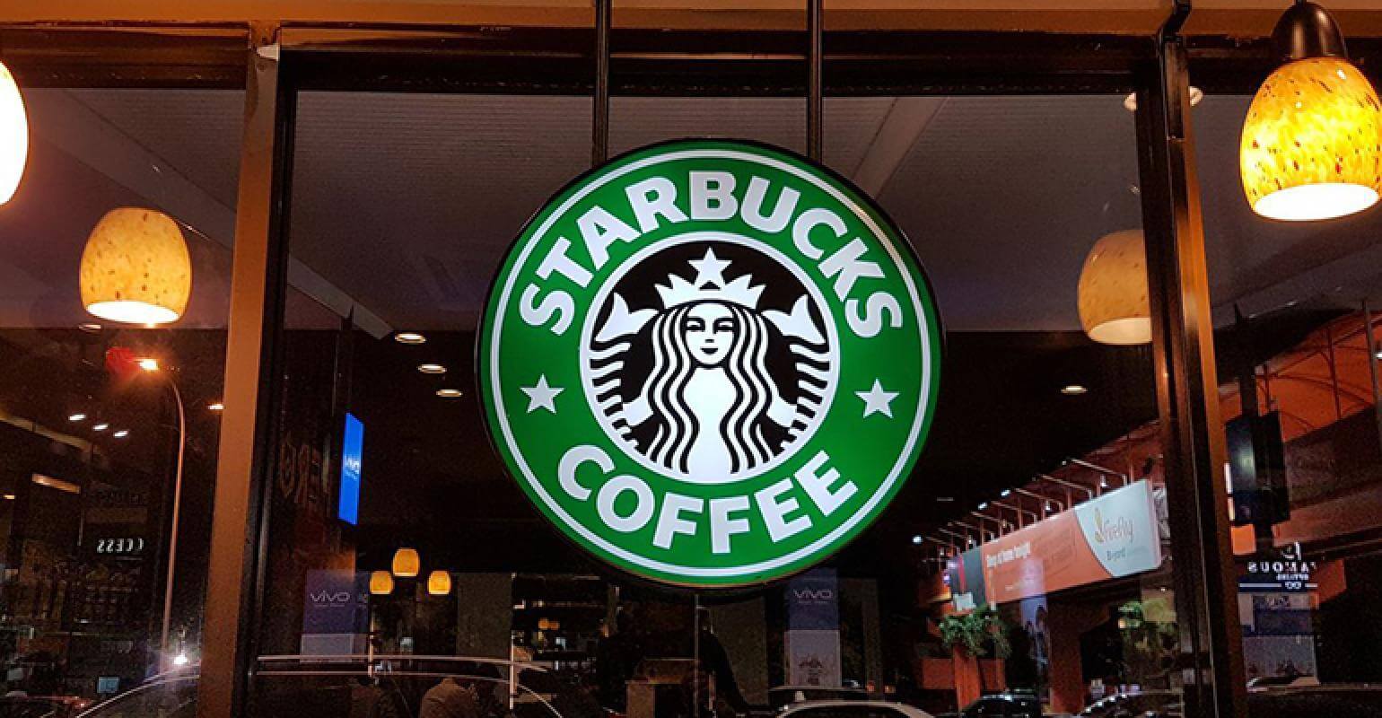 "Starbucks"dan işçilərinə: "Siyasətə əməl edin yoxsa işinizə xitam veriləcək!"