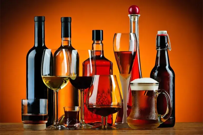 Alkoqollu içkilərin aşağı qiymətə satılmasına görə yeni cərimənin tətbiqi ilk oxunuşda təsdiqlənib