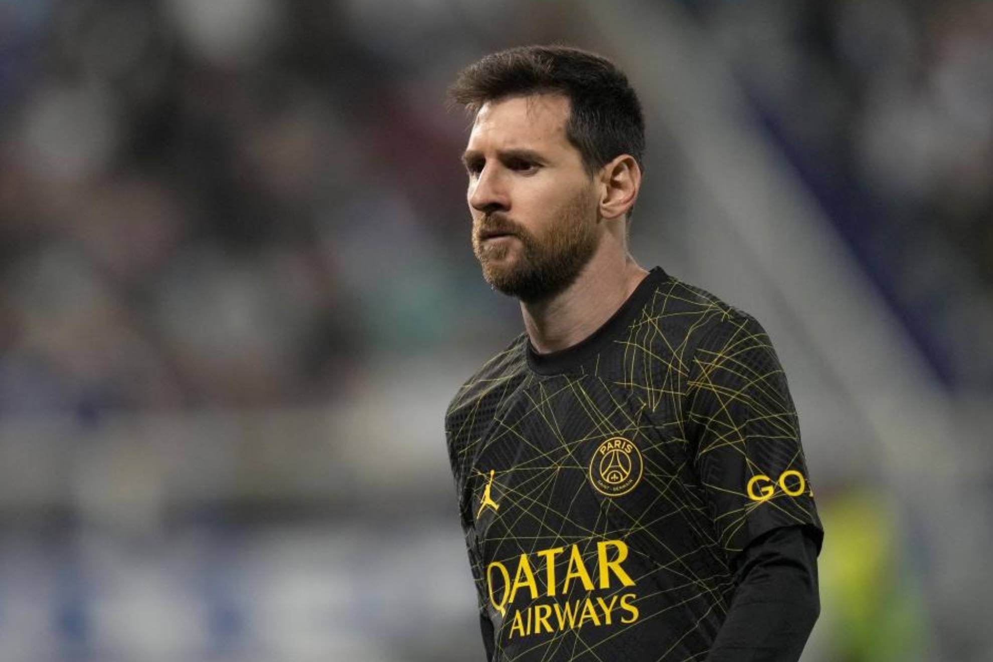 Messi Ulu Öndər Heydər Əliyevin məzarını ziyarət edib
