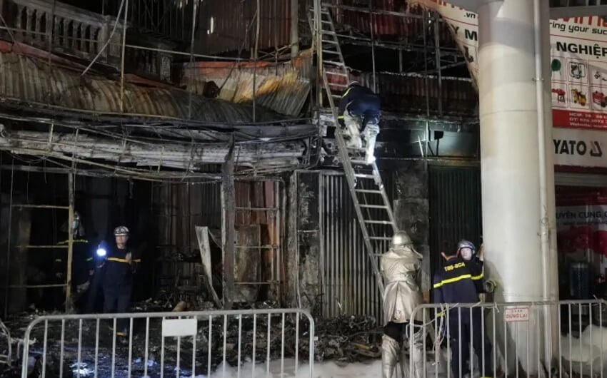 Vyetnamda karaoke barında yanğın çıxdı, 11 nəfər öldü