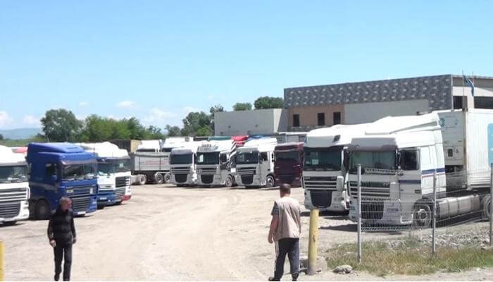 Azərbaycan-Gürcüstan sərhədində rekord sayda yük maşını gözləyir