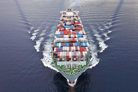 Dəniz nəqliyyatı ilə beynəlxalq yük daşımaları 2%-ə yaxın artıb