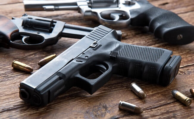 21 yaşına çatan vətəndaşların mülki odlu silah əldə etmək hüququ ilk oxunuşda qəbul edilib