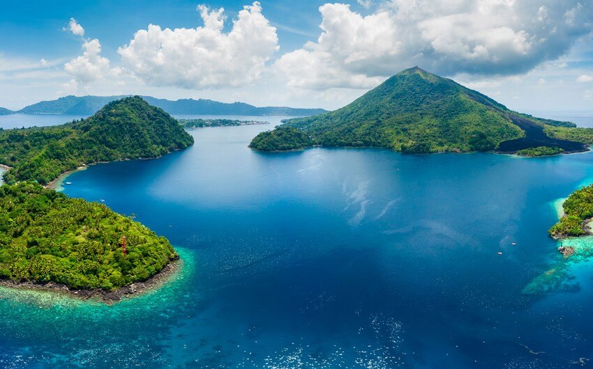 İndonezoyada güclü zəlzələ olub