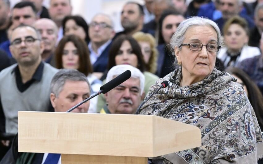 "Köçəryan bizim kombinatda dəzgahları yağlayırdı, sonradan komsomol katibi oldu"