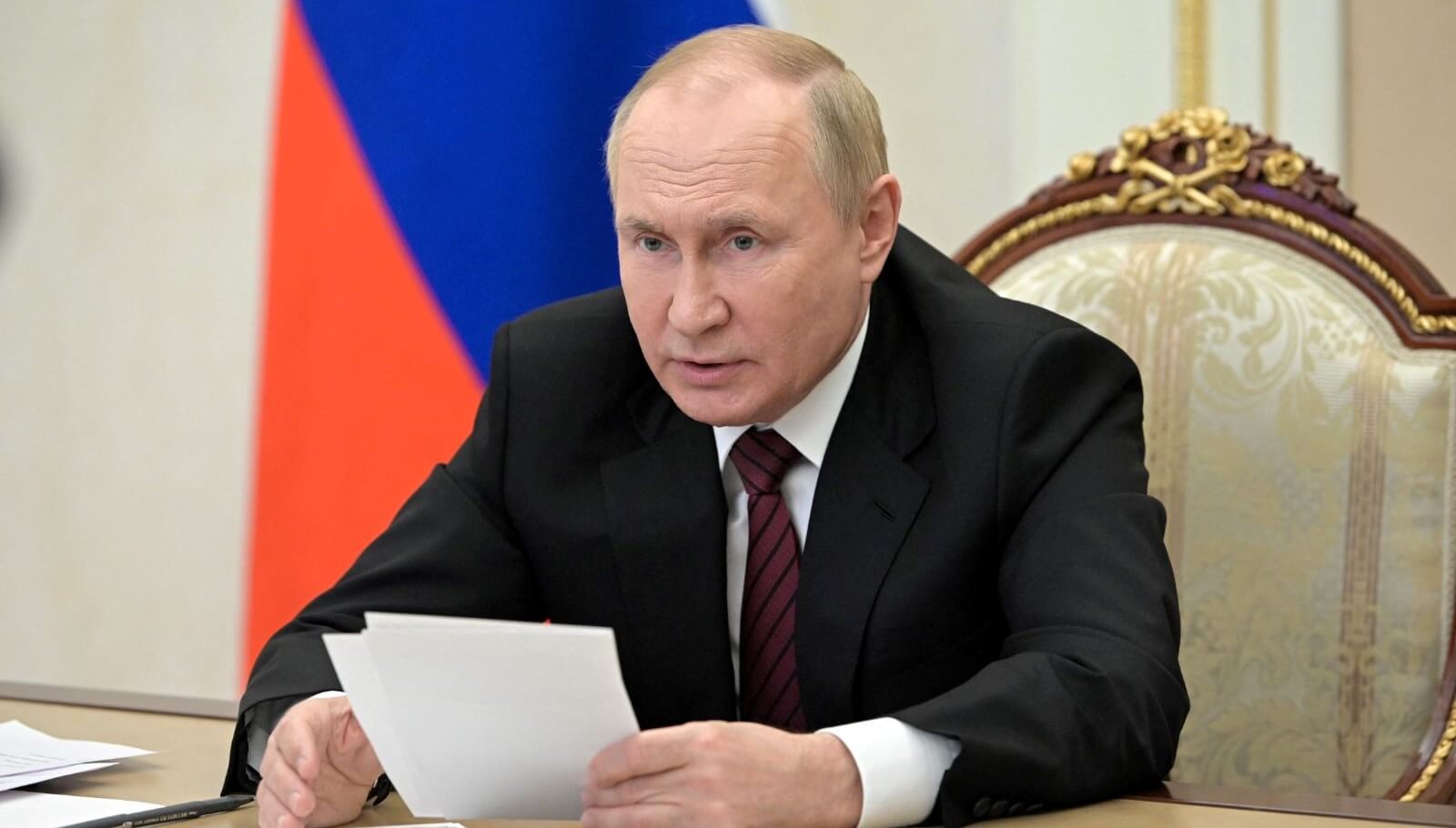 Putin: "Pasxa atəşkəsindən sonra hərbi əməliyyatlar yenidən başlayıb"