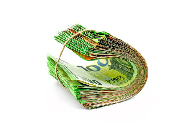 Rəsmi məzənnələr açıqlandı