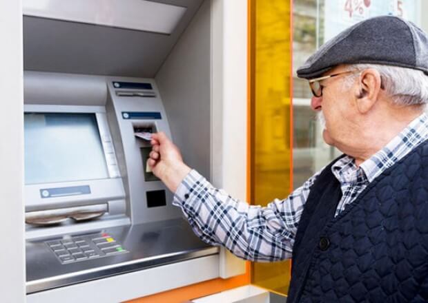 Ölkə üzrə pensiya ödənişi yekunlaşıb