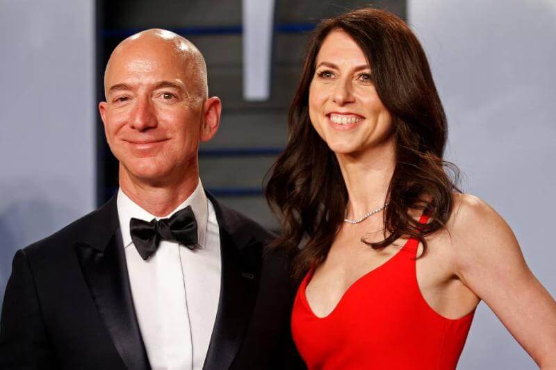 Dünyanın ən zəngin 10 qadını - SİYAHI