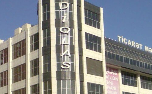 Yanan “Diqlas”ın yerində yeni ticarət mərkəzi tikiləcək - İcazə verildi