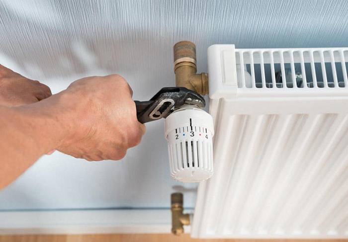 "Bakıda “Xruşovka” tipli binalarda istilik sisteminin bərpası texniki cəhətdən çətindir"