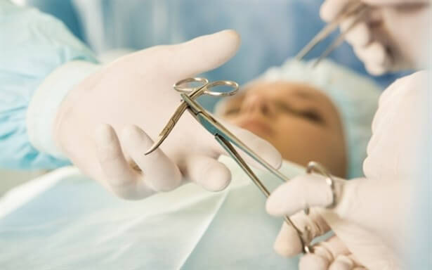 Deputat: Azərbaycanda selektiv abortlar qismən azalıb