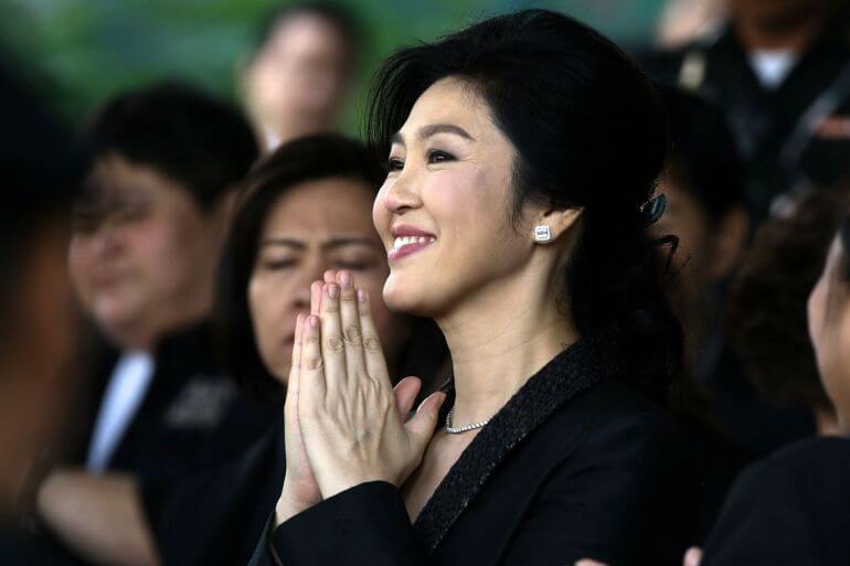 Tailandın keçmiş baş naziri 305 milyon dollar ödəməyə məcbur edilib