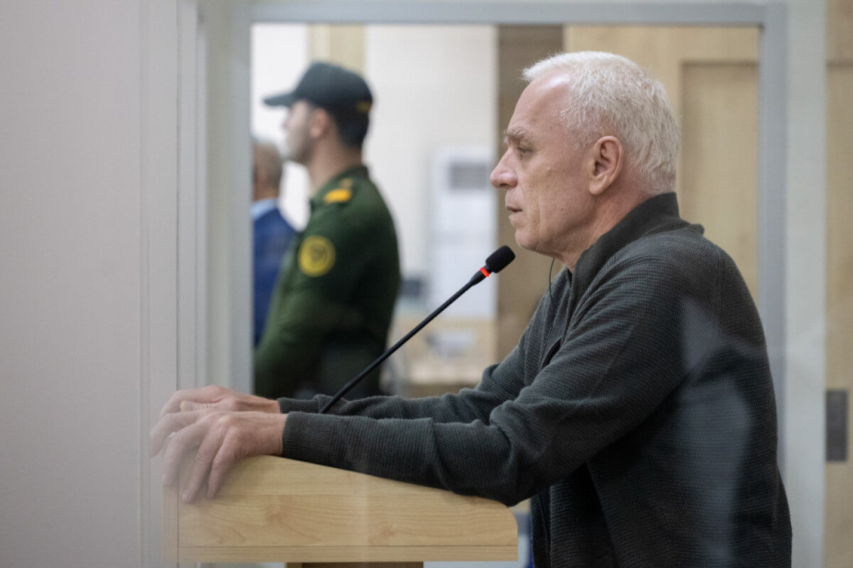 Levon Mnatsakanyan: Aprel döyüşləri zamanı 18 döyüş mövqeyi itirdik