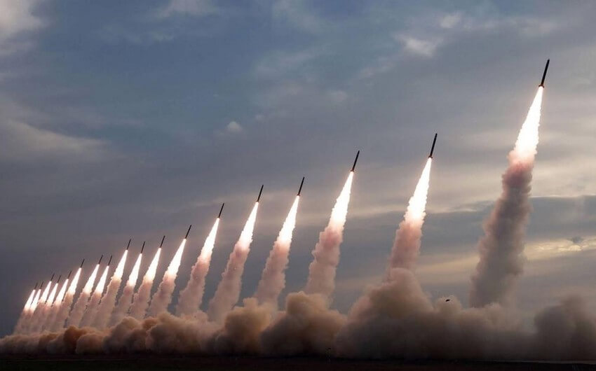 İran İsrail Müdafiə Qüvvələrinin kiberkomandanlıq qərargahına və kəşfiyyat mərkəzinə zərbə endirib