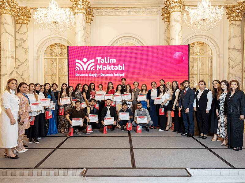 “Nar”ın inklüziv peşə təlimi gəncləri iş həyatına hazırlayır