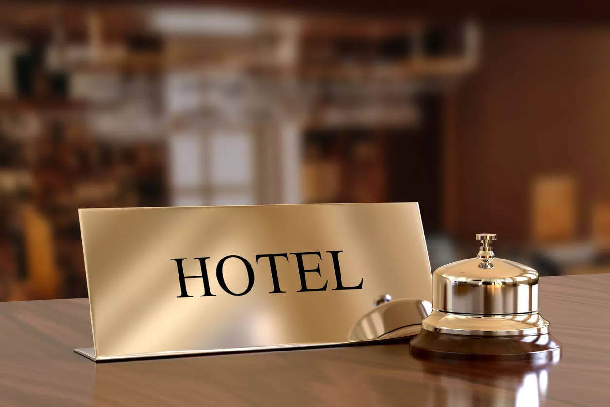 Ölkədə hotellərin gəlirləri 31% artıb