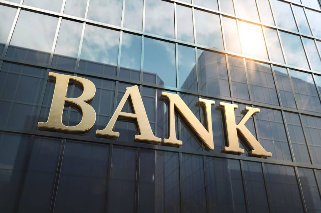 Bank sektorunun aktivləri 26% artıb