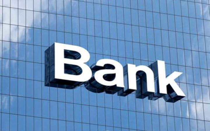 Bank sektorunun aktivləri 28% artıb