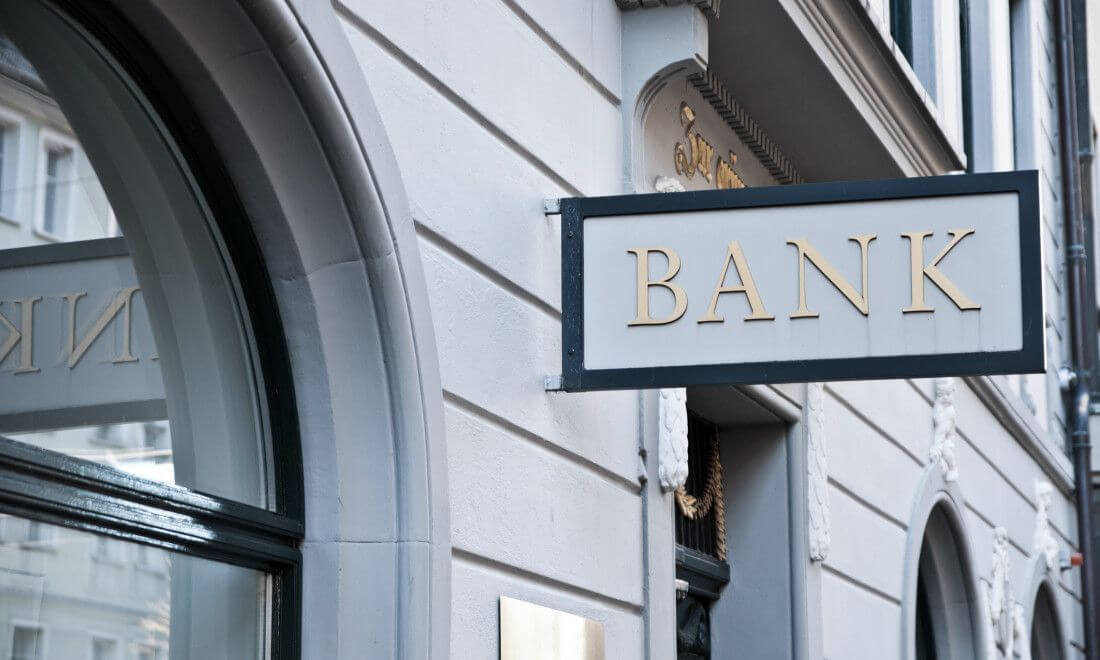 Bank sektorunun aktivləri 21%-dək artıb