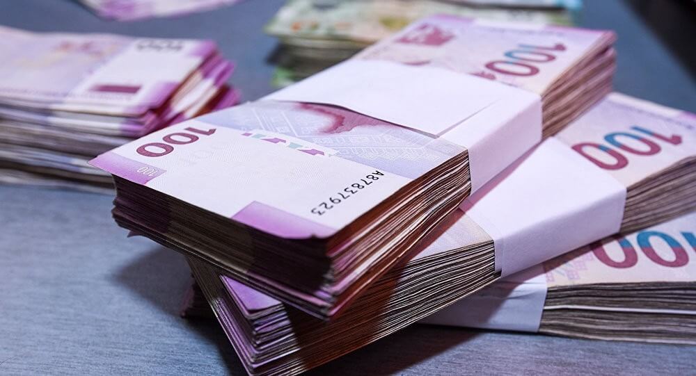 Azərbaycan son 1 ildə valyuta ehtiyatlarını 10 % artırıb