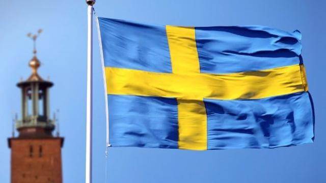 İsveç 8 il sonra uçot dərəcəsini azaltdı