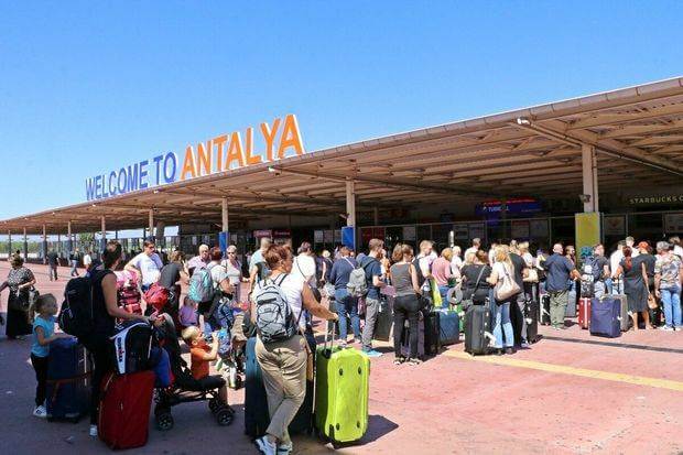 Antalya turistlərin sayına görə rekord qırdı